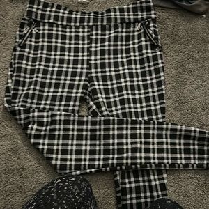 Shiela Rose Black and White Checkered pants Size 2XL